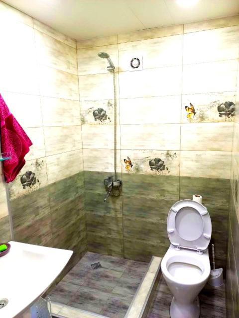 Уют&Комфорт Rustavi (Kvemo Kartly) Ngoại thất bức ảnh